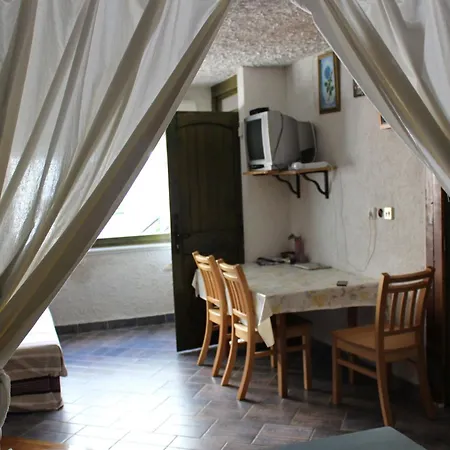 Nettes In Betina Mit Terrasse Und Whirlpool Betina (Sibenik-Knin)